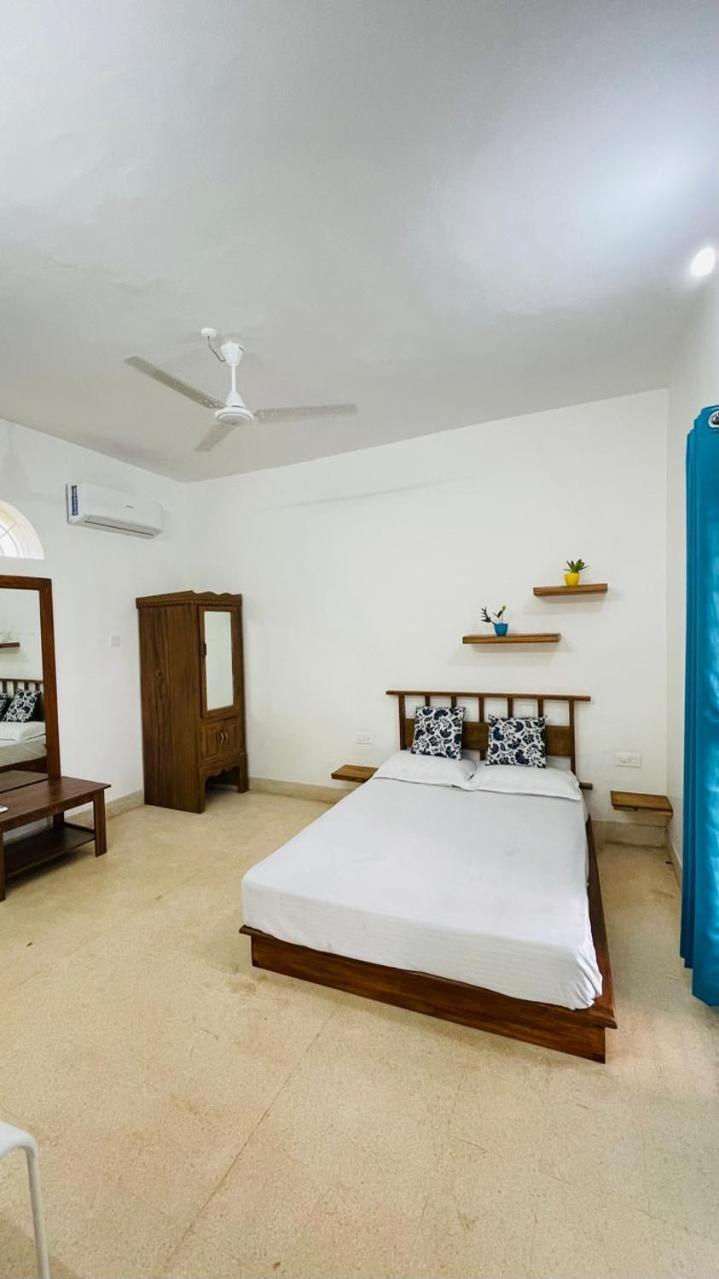 Jaladarshini Lakeside Gardens Bed & Breakfast Kollam Dış mekan fotoğraf